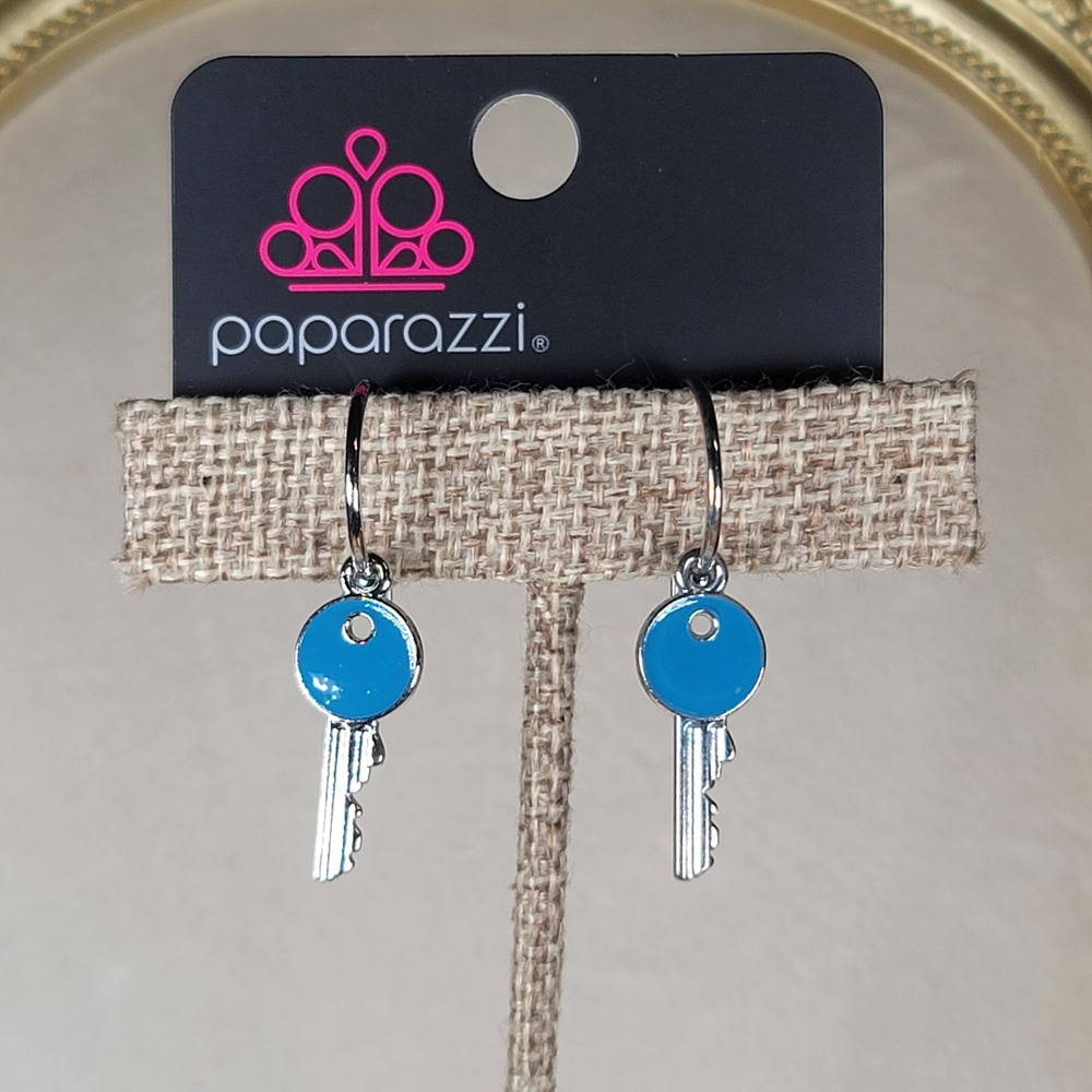 Paparazzi Blue Key Earrings with Silver